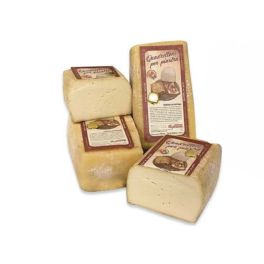 Quadrellone cheese for plate